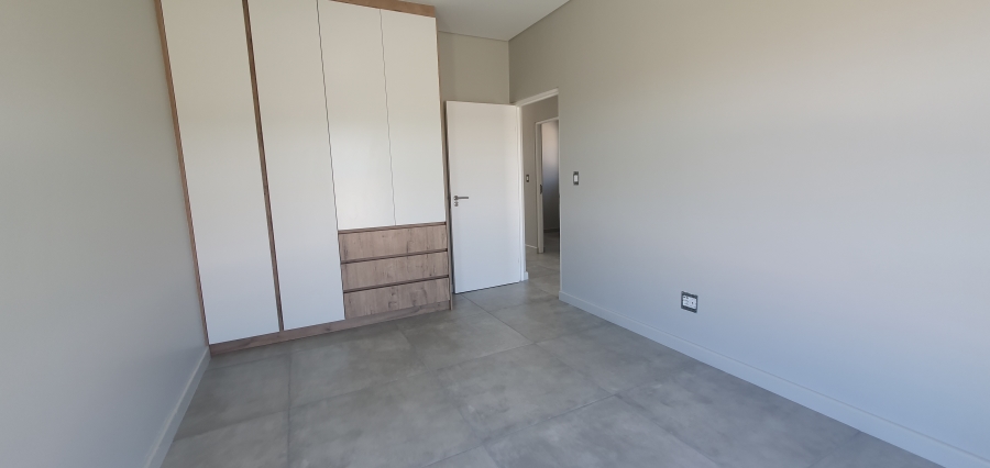 3 Bedroom Property for Sale in Myburgh Park Western Cape